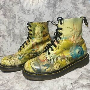 Dr Martens Bosch Heaven museum boots